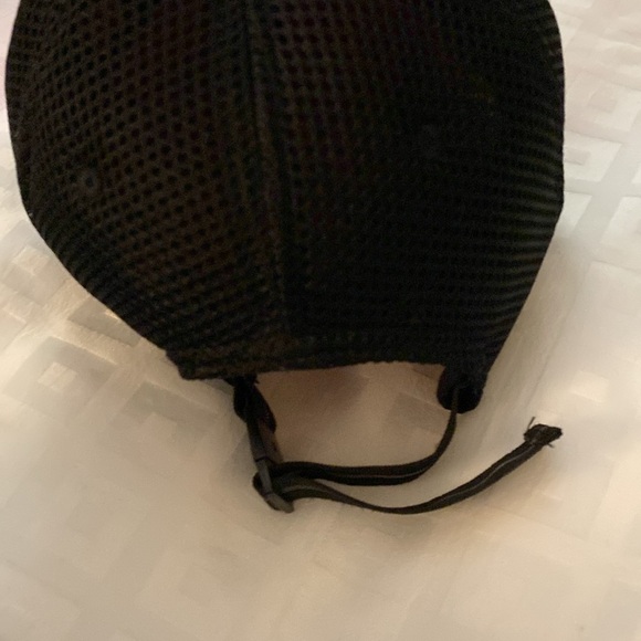 Zyia active ball hat Pink and Black Cap - Picture 4 of 4